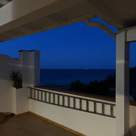 La Terrazza Del Mare Апартаменты *